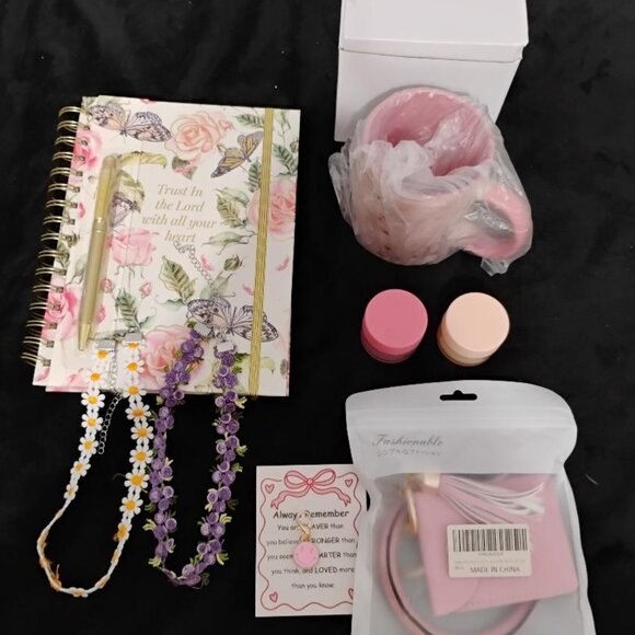 Accessories - Woman Self Care-Me Time Bundle New